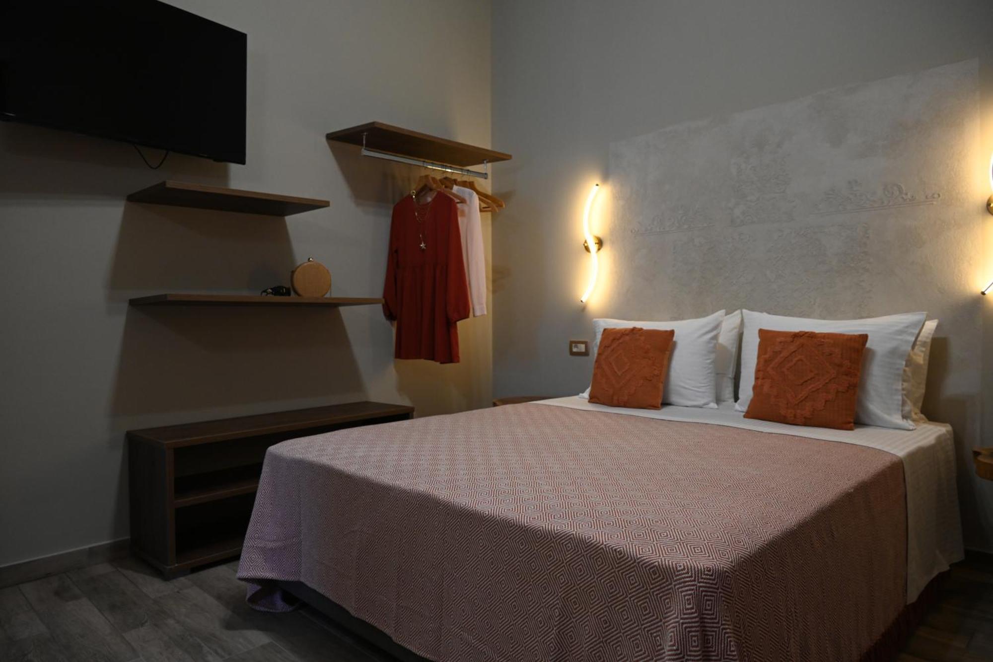 Vivis Hub Aparthotel อาร์กอสโตลี ภายนอก รูปภาพ